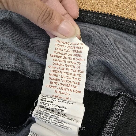 Nike Youth Warm Up Track Jacket Full Zip Up Black & Gray Size Small (A15) - Picture 6 of 10